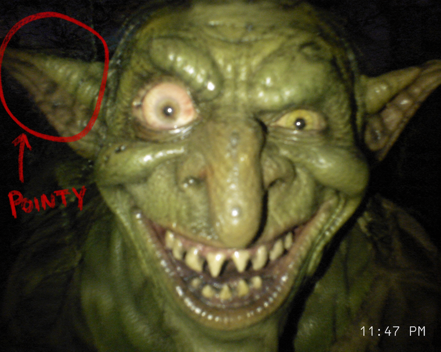 LOOK AT THOSE EARS. LOOK AT THEM. THIS IS NOT A COINCIDENCE.